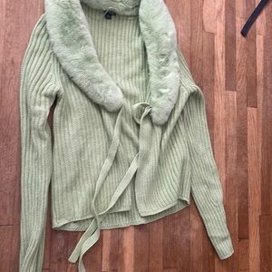 green fuzzy neck open sweater